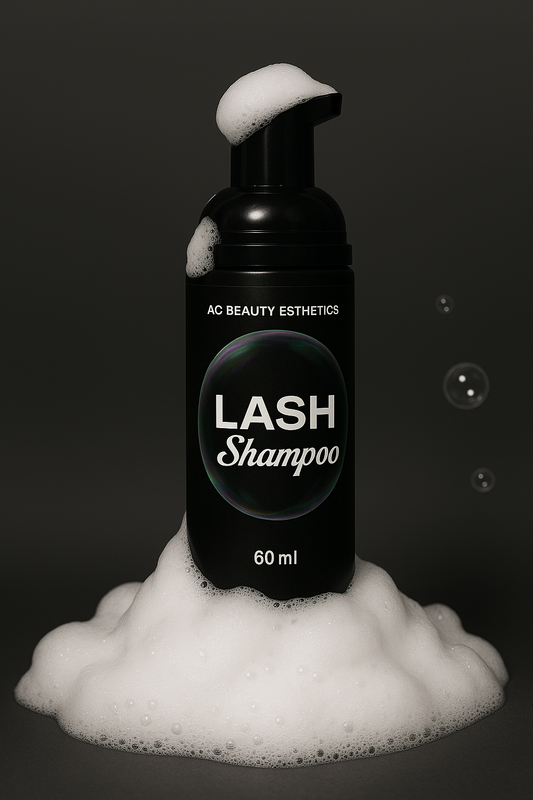 CLEAN girl Lash Shampoo